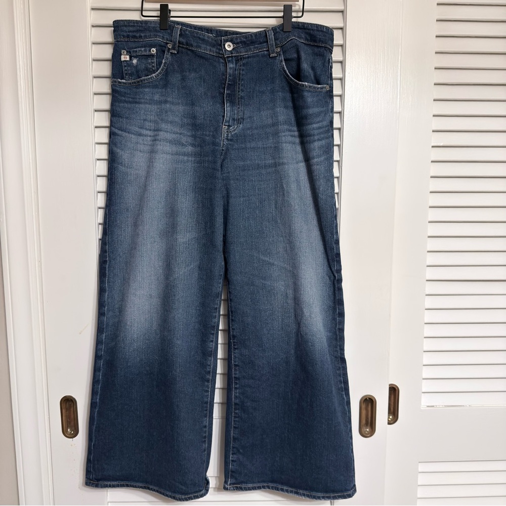 AG Saige Wide Leg Jeans in Dark Blue Wash - Women - Picture 8 of 12